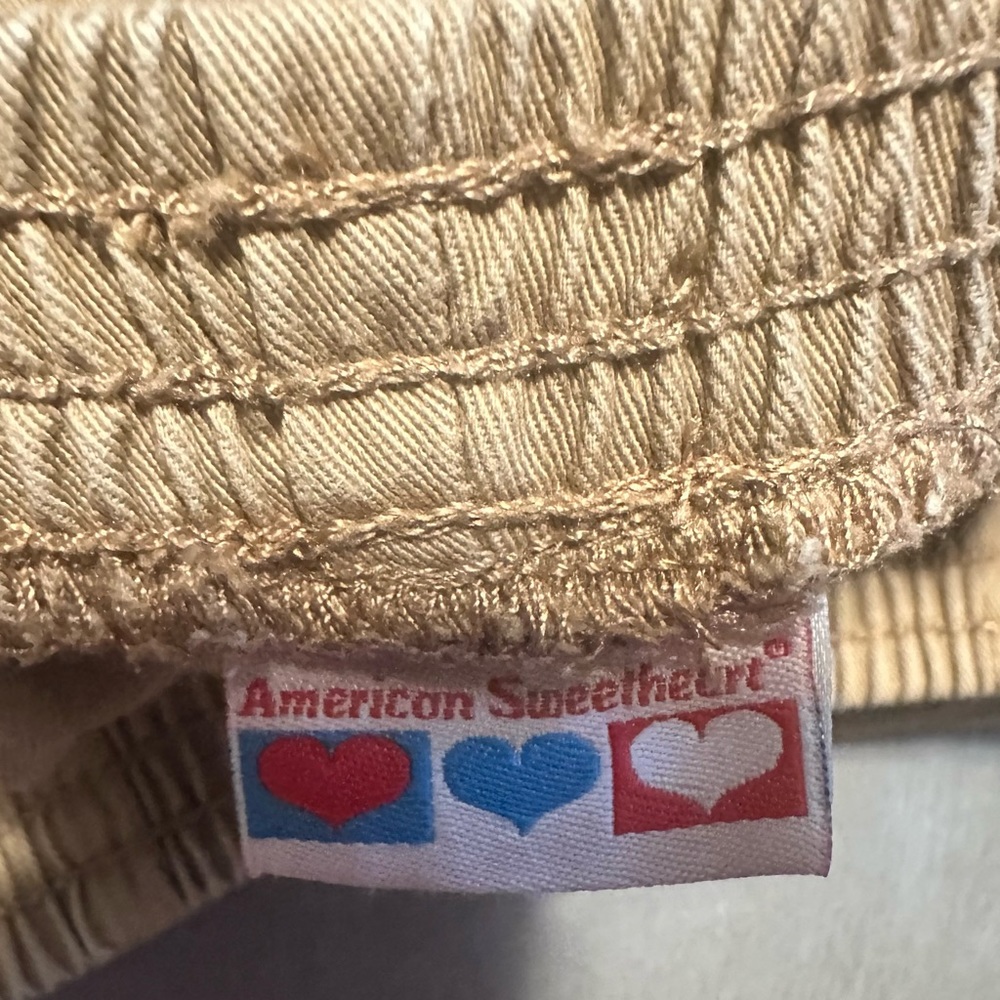 American Sweetheart Khaki Capri